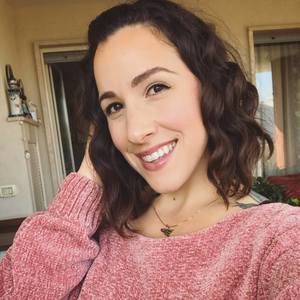 Meet your Posher, Angelina